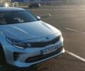 Серый Киа K5, объемом двигателя 2 л и пробегом 290 тыс. км за 12000 $, фото 11 на Automoto.ua