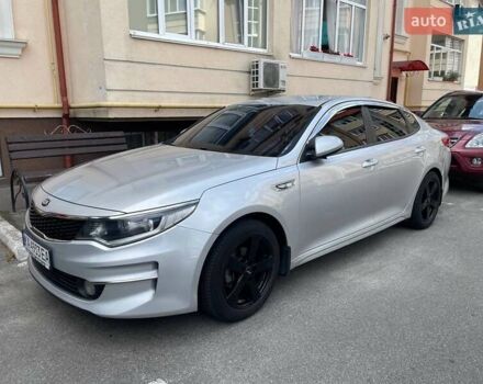 Серый Киа K5, объемом двигателя 2 л и пробегом 281 тыс. км за 11250 $, фото 22 на Automoto.ua