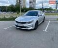 Сірий Кіа K5, об'ємом двигуна 2 л та пробігом 361 тис. км за 11000 $, фото 1 на Automoto.ua