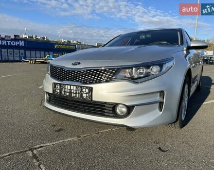 Сірий Кіа K5, об'ємом двигуна 2 л та пробігом 106 тис. км за 13300 $, фото 4 на Automoto.ua