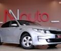 Серый Киа K5, объемом двигателя 2 л и пробегом 296 тыс. км за 7900 $, фото 3 на Automoto.ua