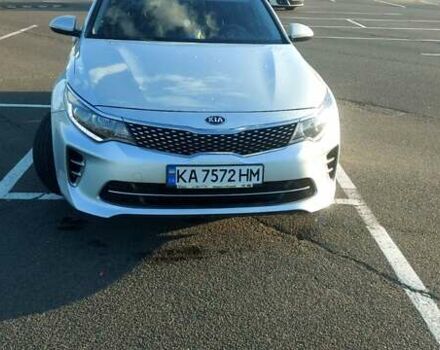 Серый Киа K5, объемом двигателя 2 л и пробегом 290 тыс. км за 12000 $, фото 8 на Automoto.ua