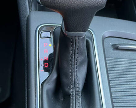 Сірий Кіа K5, об'ємом двигуна 2 л та пробігом 267 тис. км за 13700 $, фото 9 на Automoto.ua