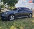 Серый Киа K5, объемом двигателя 2 л и пробегом 185 тыс. км за 12400 $, фото 1 на Automoto.ua