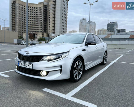 Сірий Кіа K5, об'ємом двигуна 2 л та пробігом 360 тис. км за 14200 $, фото 1 на Automoto.ua