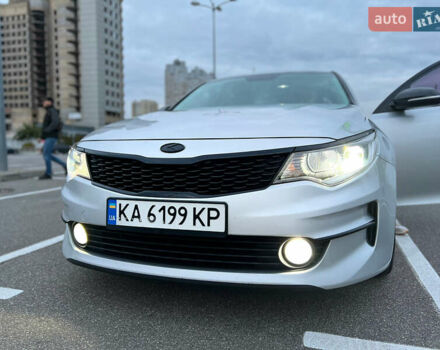 Сірий Кіа K5, об'ємом двигуна 2 л та пробігом 360 тис. км за 14200 $, фото 15 на Automoto.ua