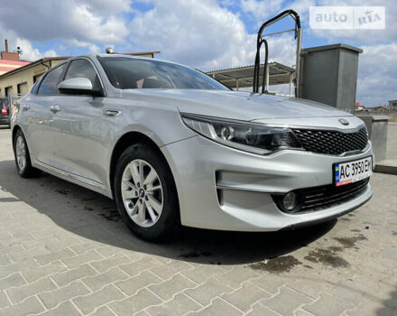 Серый Киа K5, объемом двигателя 2 л и пробегом 136 тыс. км за 11500 $, фото 2 на Automoto.ua