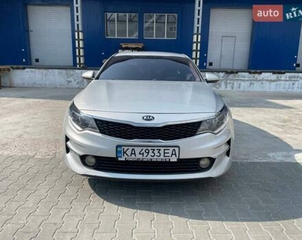Серый Киа K5, объемом двигателя 2 л и пробегом 281 тыс. км за 11250 $, фото 4 на Automoto.ua