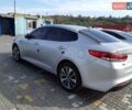 Серый Киа K5, объемом двигателя 2 л и пробегом 117 тыс. км за 14900 $, фото 80 на Automoto.ua