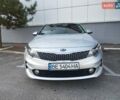 Сірий Кіа K5, об'ємом двигуна 2 л та пробігом 235 тис. км за 11900 $, фото 1 на Automoto.ua