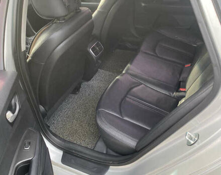 Сірий Кіа K5, об'ємом двигуна 2 л та пробігом 142 тис. км за 10000 $, фото 12 на Automoto.ua