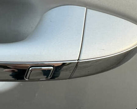 Сірий Кіа K5, об'ємом двигуна 2 л та пробігом 267 тис. км за 13700 $, фото 12 на Automoto.ua