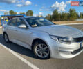 Серый Киа K5, объемом двигателя 2 л и пробегом 318 тыс. км за 10600 $, фото 1 на Automoto.ua