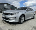 Серый Киа K5, объемом двигателя 2 л и пробегом 136 тыс. км за 11500 $, фото 1 на Automoto.ua