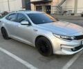 Серый Киа K5, объемом двигателя 2 л и пробегом 267 тыс. км за 12900 $, фото 1 на Automoto.ua