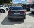 Серый Киа K5, объемом двигателя 2 л и пробегом 257 тыс. км за 12200 $, фото 4 на Automoto.ua