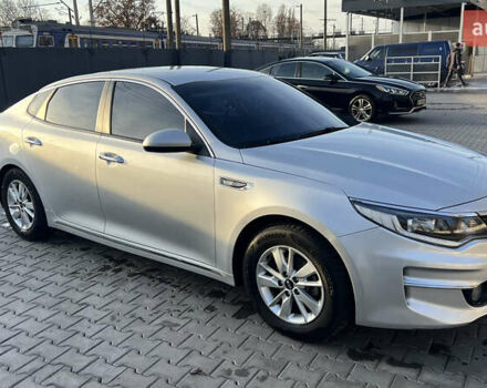 Сірий Кіа K5, об'ємом двигуна 2 л та пробігом 267 тис. км за 13700 $, фото 2 на Automoto.ua