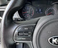 Серый Киа K5, объемом двигателя 2 л и пробегом 355 тыс. км за 12900 $, фото 14 на Automoto.ua