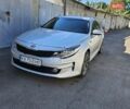 Серый Киа K5, объемом двигателя 2 л и пробегом 235 тыс. км за 5500 $, фото 5 на Automoto.ua