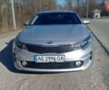 Серый Киа K5, объемом двигателя 2 л и пробегом 117 тыс. км за 14900 $, фото 83 на Automoto.ua
