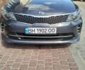 Серый Киа K5, объемом двигателя 2 л и пробегом 255 тыс. км за 12500 $, фото 1 на Automoto.ua