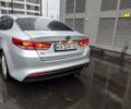Сірий Кіа K5, об'ємом двигуна 2 л та пробігом 265 тис. км за 10999 $, фото 3 на Automoto.ua