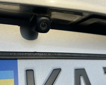 Сірий Кіа K5, об'ємом двигуна 2 л та пробігом 267 тис. км за 13700 $, фото 5 на Automoto.ua