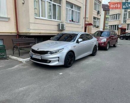 Серый Киа K5, объемом двигателя 2 л и пробегом 281 тыс. км за 11450 $, фото 23 на Automoto.ua