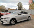Сірий Кіа K5, об'ємом двигуна 2 л та пробігом 291 тис. км за 12800 $, фото 2 на Automoto.ua