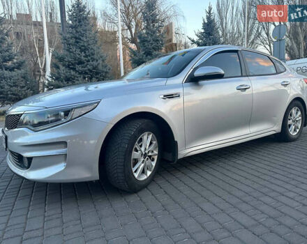 Серый Киа K5, объемом двигателя 2 л и пробегом 292 тыс. км за 11000 $, фото 10 на Automoto.ua