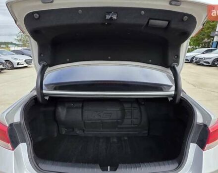 Серый Киа K5, объемом двигателя 2 л и пробегом 190 тыс. км за 12490 $, фото 14 на Automoto.ua