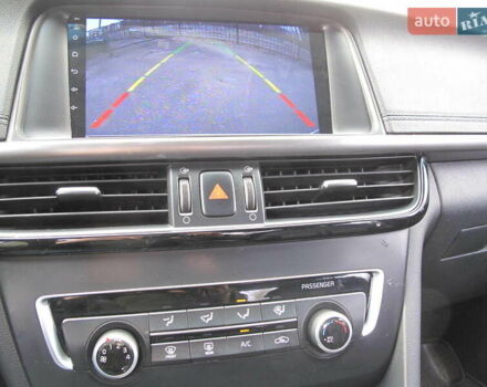 Серый Киа K5, объемом двигателя 2 л и пробегом 327 тыс. км за 11600 $, фото 61 на Automoto.ua