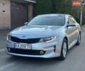 Серый Киа K5, объемом двигателя 2 л и пробегом 320 тыс. км за 11600 $, фото 1 на Automoto.ua
