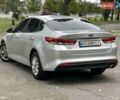 Сірий Кіа K5, об'ємом двигуна 2 л та пробігом 305 тис. км за 10900 $, фото 3 на Automoto.ua
