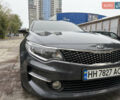 Серый Киа K5, объемом двигателя 2 л и пробегом 153 тыс. км за 13500 $, фото 1 на Automoto.ua