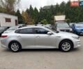 Серый Киа K5, объемом двигателя 2 л и пробегом 244 тыс. км за 11990 $, фото 6 на Automoto.ua