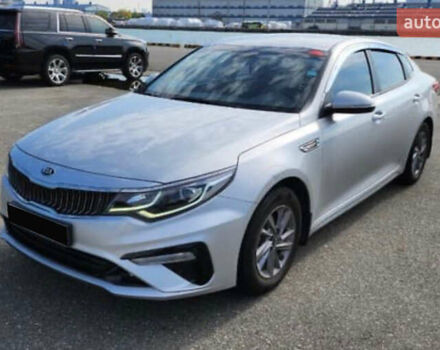 Сірий Кіа K5, об'ємом двигуна 2 л та пробігом 280 тис. км за 8800 $, фото 2 на Automoto.ua