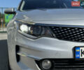 Серый Киа K5, объемом двигателя 2 л и пробегом 73 тыс. км за 15800 $, фото 6 на Automoto.ua