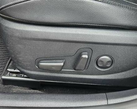 Серый Киа K5, объемом двигателя 2 л и пробегом 206 тыс. км за 14900 $, фото 14 на Automoto.ua