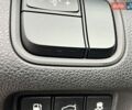 Серый Киа K5, объемом двигателя 2 л и пробегом 350 тыс. км за 10000 $, фото 11 на Automoto.ua