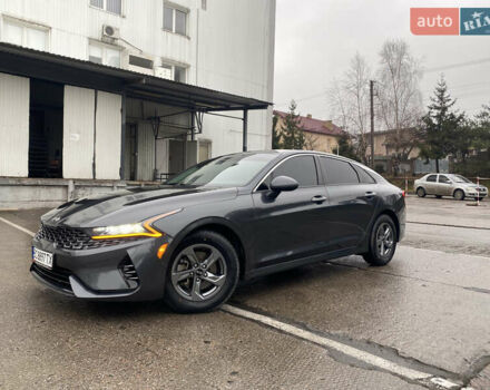 Серый Киа K5, объемом двигателя 1.6 л и пробегом 140 тыс. км за 20500 $, фото 35 на Automoto.ua