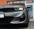 Серый Киа K5, объемом двигателя 2 л и пробегом 152 тыс. км за 21200 $, фото 8 на Automoto.ua