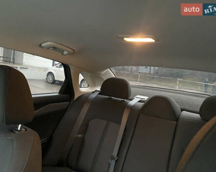 Серый Киа K5, объемом двигателя 1.6 л и пробегом 140 тыс. км за 20500 $, фото 34 на Automoto.ua