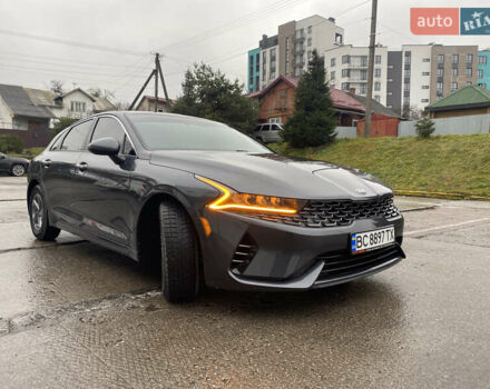 Серый Киа K5, объемом двигателя 1.6 л и пробегом 140 тыс. км за 20500 $, фото 14 на Automoto.ua