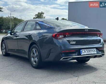 Серый Киа K5, объемом двигателя 1.6 л и пробегом 76 тыс. км за 21300 $, фото 30 на Automoto.ua