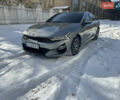 Серый Киа K5, объемом двигателя 2 л и пробегом 116 тыс. км за 21799 $, фото 1 на Automoto.ua