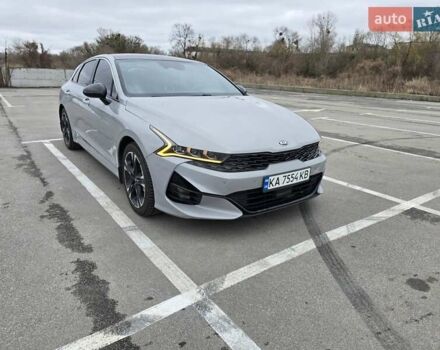 Серый Киа K5, объемом двигателя 1.6 л и пробегом 54 тыс. км за 22800 $, фото 3 на Automoto.ua