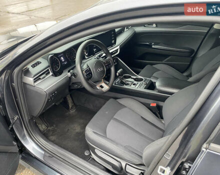 Серый Киа K5, объемом двигателя 1.6 л и пробегом 140 тыс. км за 20500 $, фото 25 на Automoto.ua