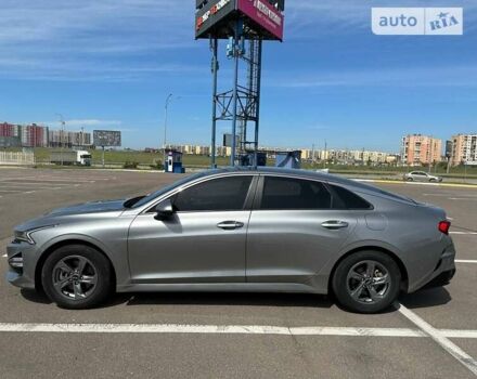 Сірий Кіа K5, об'ємом двигуна 2 л та пробігом 145 тис. км за 22300 $, фото 4 на Automoto.ua