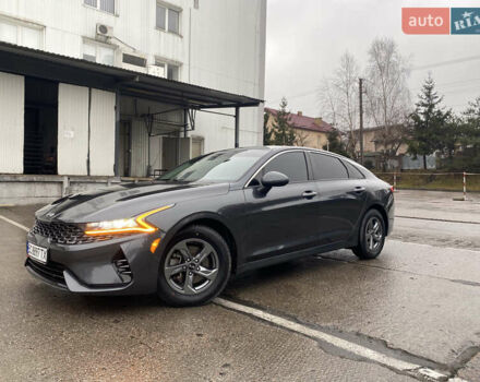 Серый Киа K5, объемом двигателя 1.6 л и пробегом 140 тыс. км за 20500 $, фото 6 на Automoto.ua